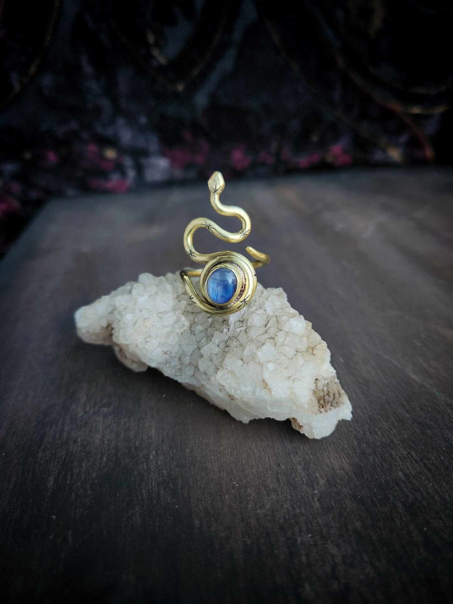 Serpent Guardian Ring ft. Moonstone